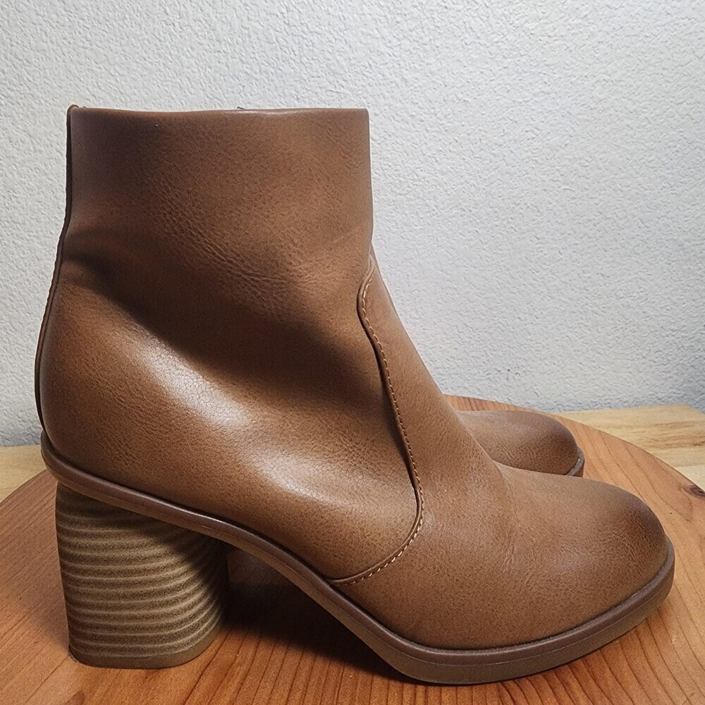 Korks Boots Womens Size 7M Brown Faux Leather Ankle Block Heel Zip Booties